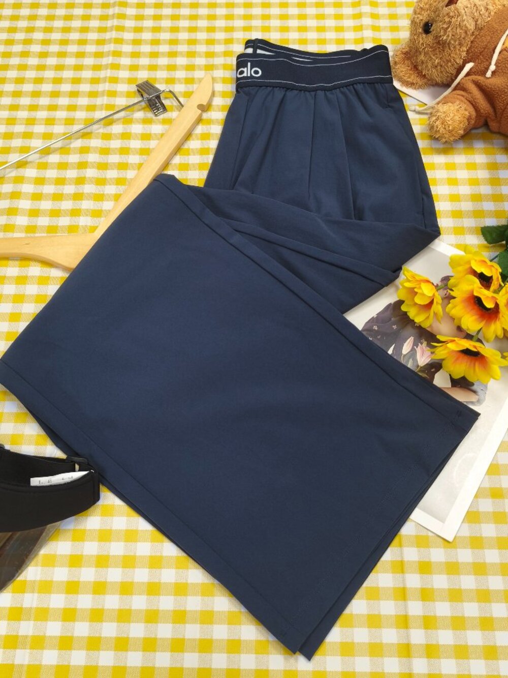 NWT Alo Yoga Regular Navy Blue Pants – Versatile items💘 – Ship fast🚚